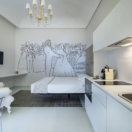 Duomo & Hotel 4*