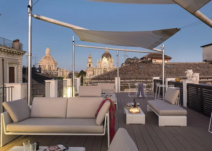 Duomo & Hotel Catania
