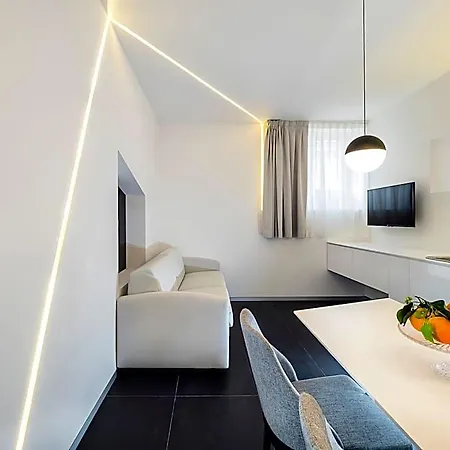 Hotell Duomo & 4*
