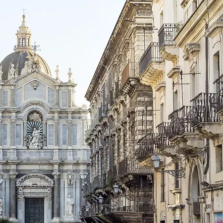 Duomo & 4* Catania