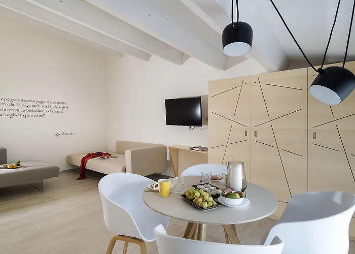 Duomo Suites&spa Hotel